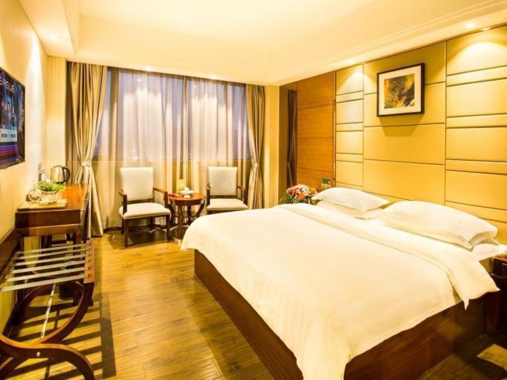 Greentree Inn Guangdong Jieyang Bus Terminal Station Ronghua Avenue Business Hotel Exterior photo