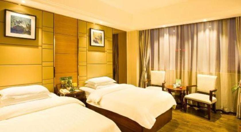 Greentree Inn Guangdong Jieyang Bus Terminal Station Ronghua Avenue Business Hotel Exterior photo